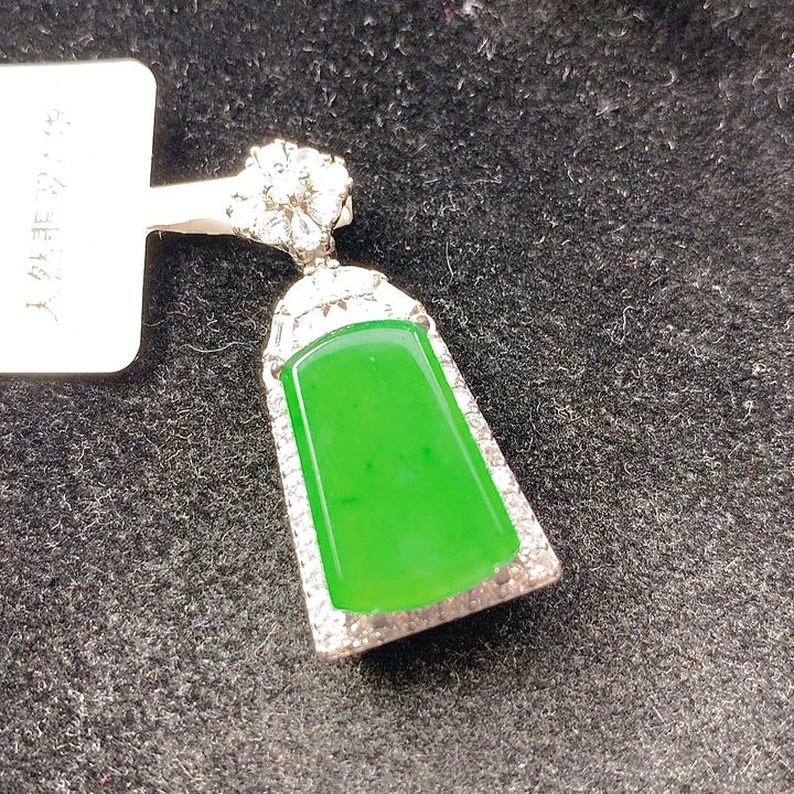 【闪购商品】翡翠银S925镶嵌颈饰翡翠