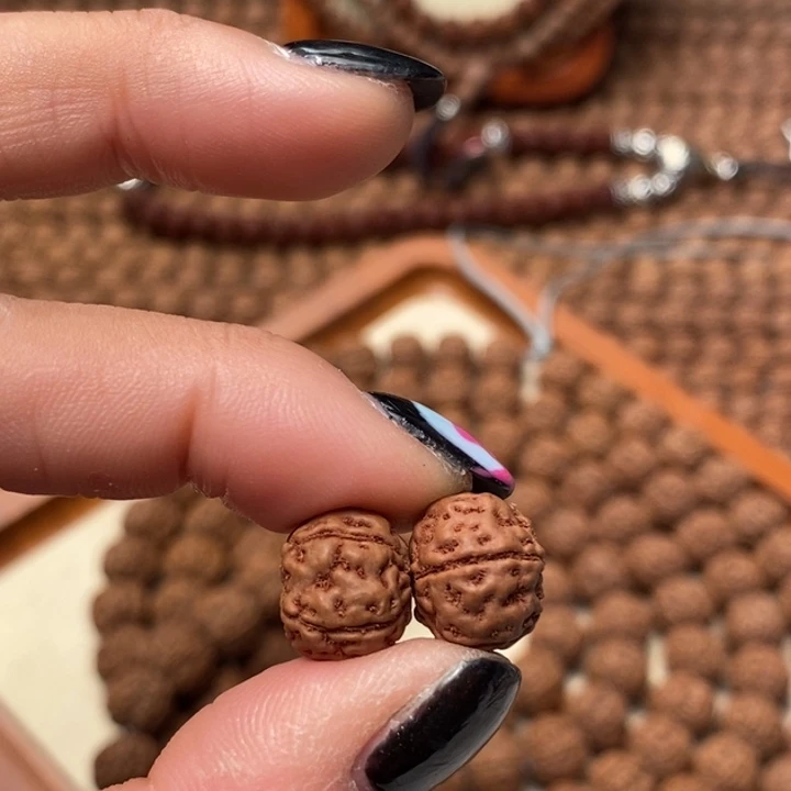 【闪购商品】金刚菩提吊坠不**子母树籽32籽