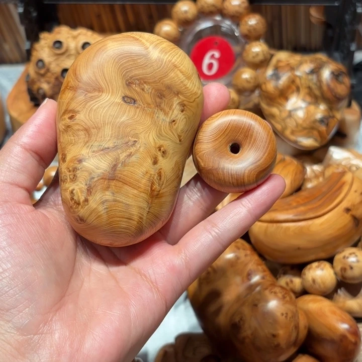 柏木4***生太行崖柏手把平安扣