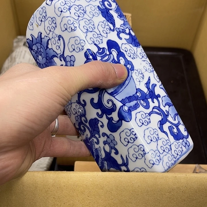 瓷片发发发发发发发发发发发发发