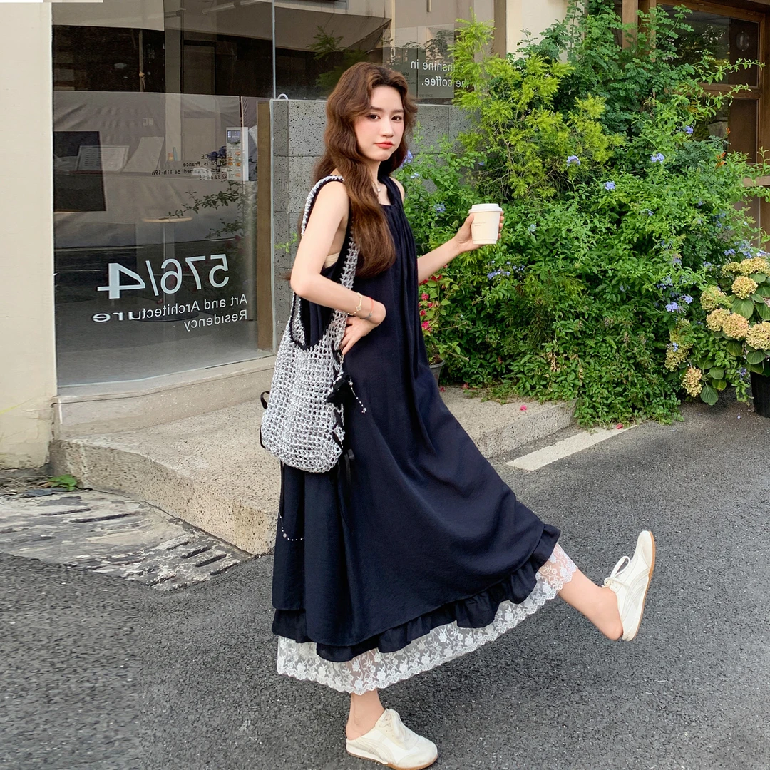 藏青色独特漂亮法式连衣裙女夏季2025新款设计感蕾丝拼接背心长裙