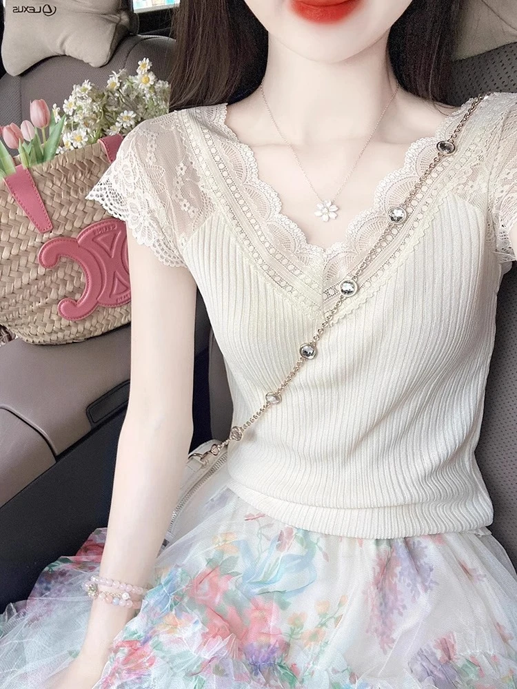 夏季正肩短袖女设计感小众气质独特绝美甜美蕾丝v领针织衫薄上衣