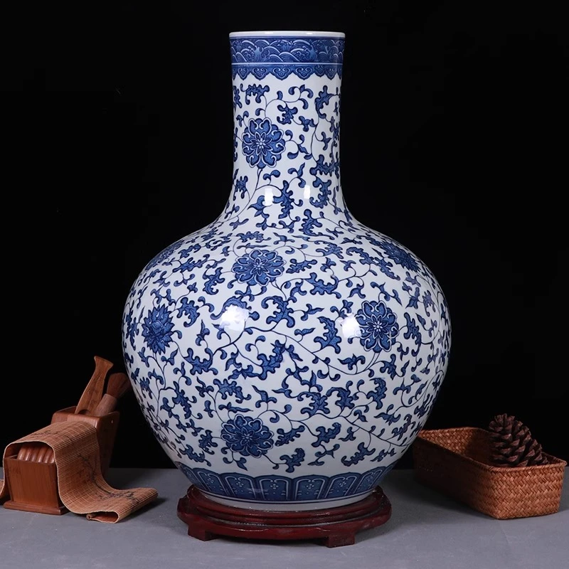 景德镇陶瓷花瓶青花缠枝莲天球瓶新中式家居客厅桌子插花瓷瓶摆件