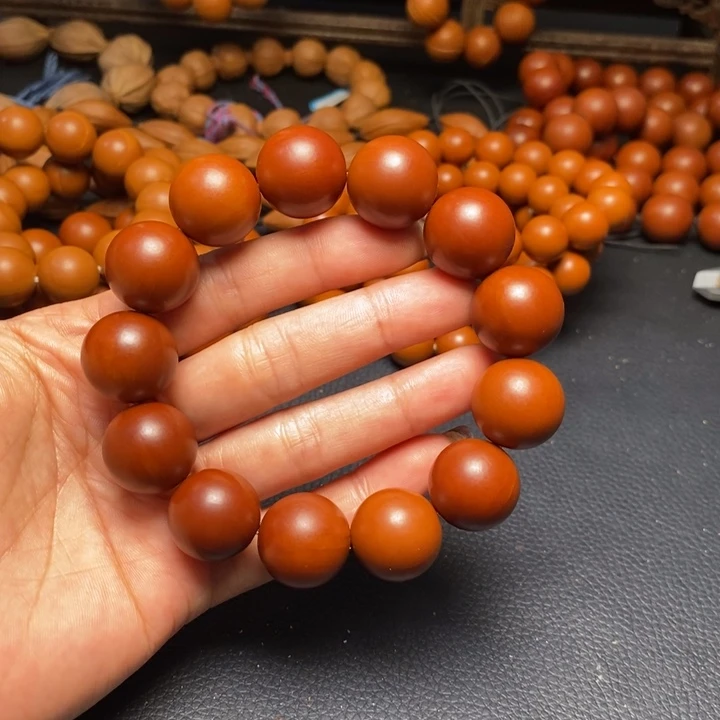 吊坠橄榄核1.8尺寸树王光珠全品