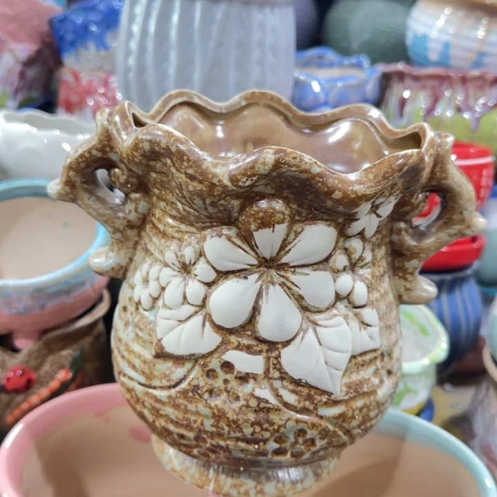 凑9块包邮，有孔，陶瓷花盆