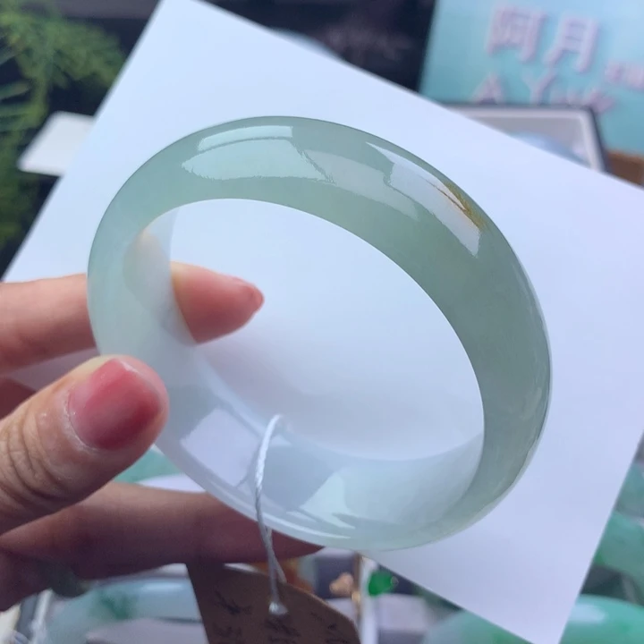 翡翠未镶嵌手镯天然翡翠手镯