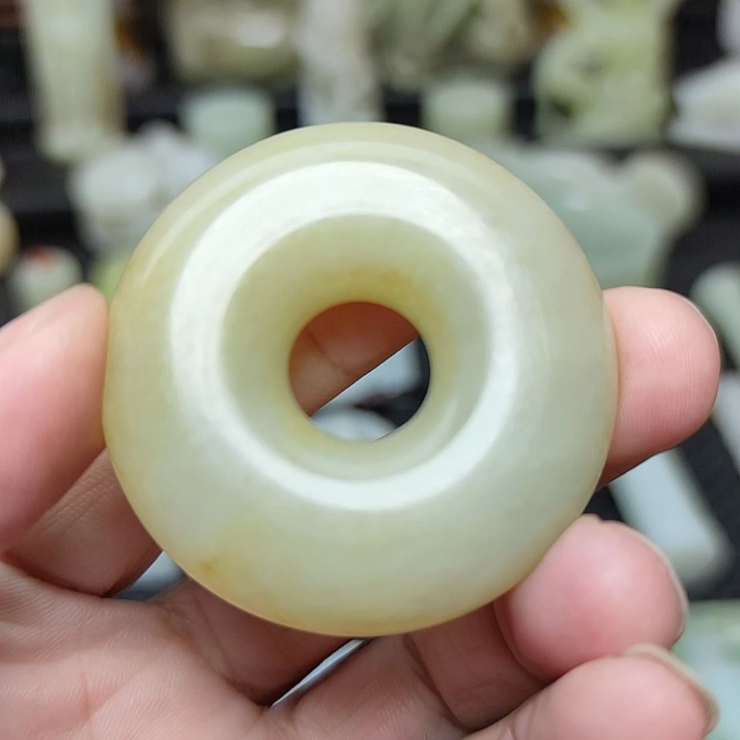 和田玉挂件未镶嵌勇**龙