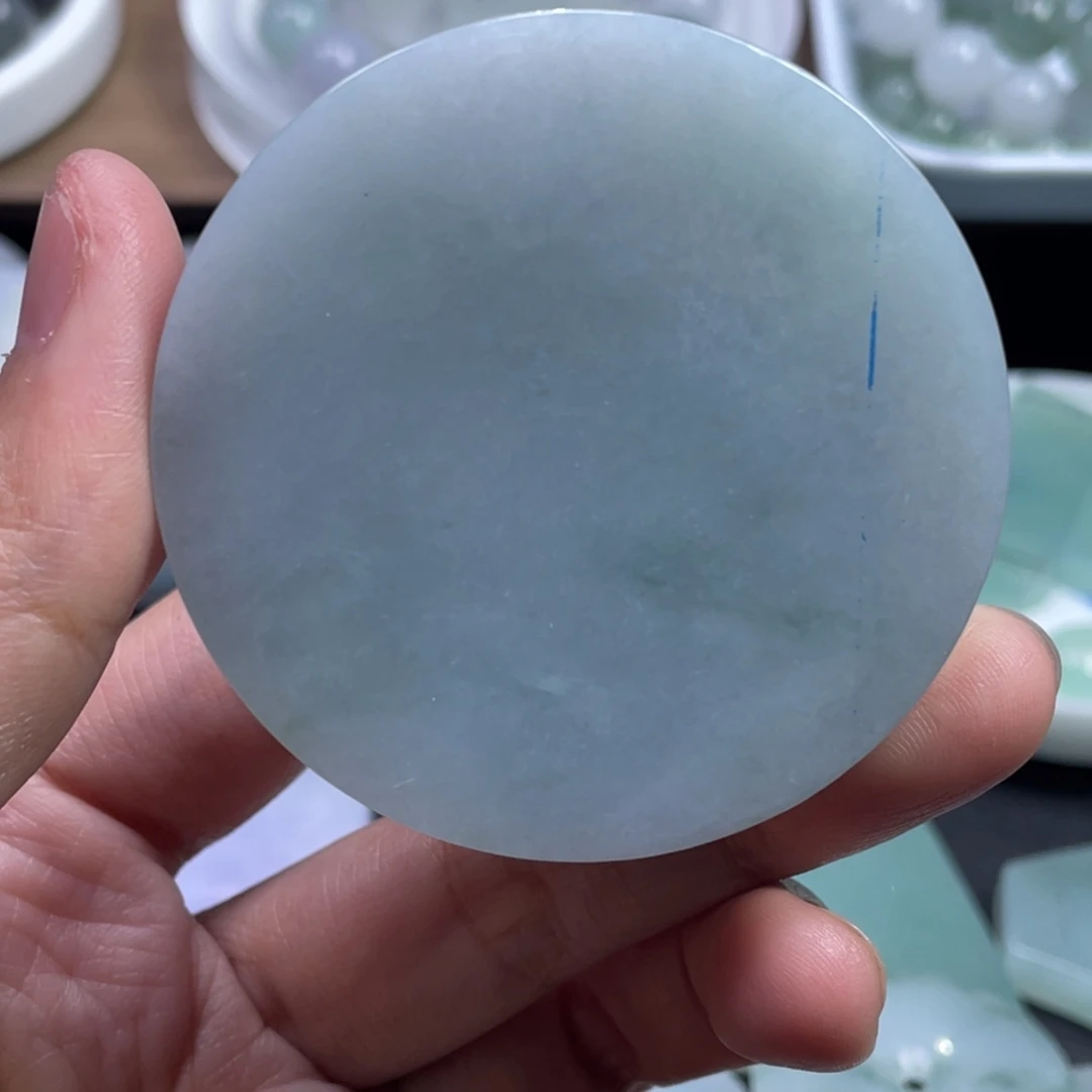 翡翠未镶嵌颈饰手镯心2