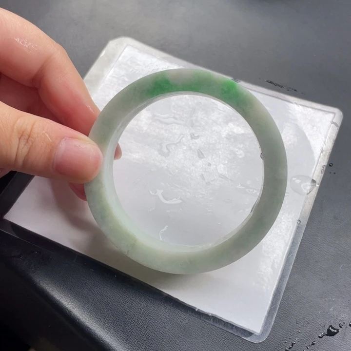 定制翡翠翡翠手镯未镶嵌