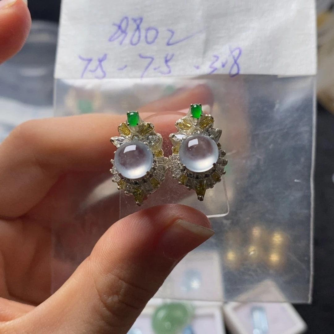 定制翡翠未镶嵌不退不换