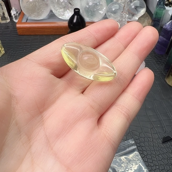 水晶未镶嵌珠宝半成品350