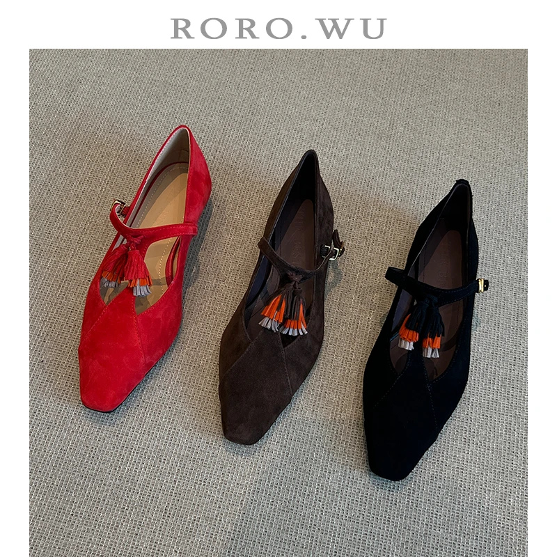 娆娆吴·羊反皮气质丁字扣优雅尖头舒适纯色流苏百搭单鞋A42