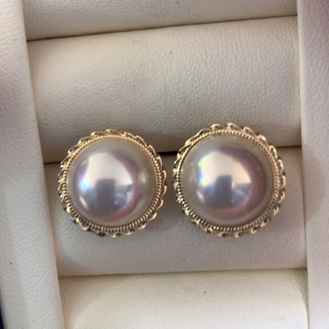 耳饰18K金镶嵌拼合珍珠（马贝珠）