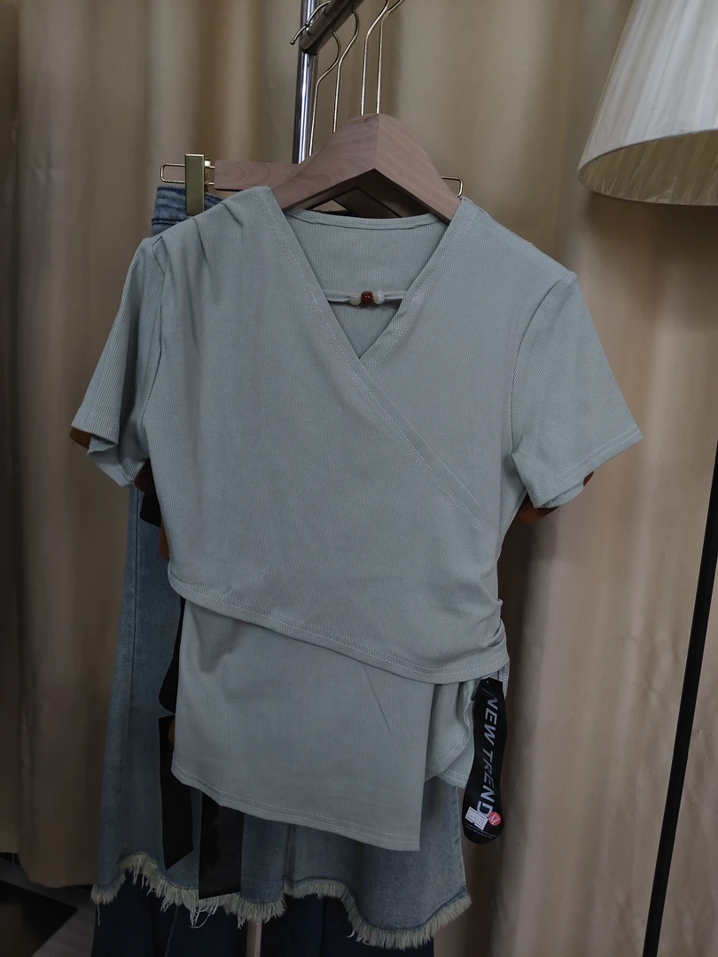 【大可可】法式气质短袖T恤夏季不规则交叉收腰正肩体恤短上衣