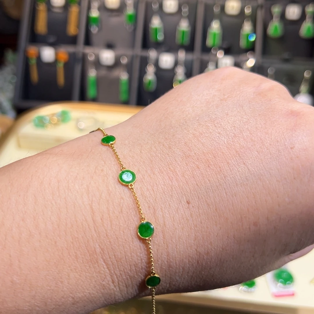 翡翠18K金镶嵌颈饰手链