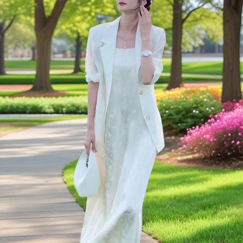 胖妹妹大码时尚显瘦缎面薄款西装外套防晒外套吊带裙职业西服套装