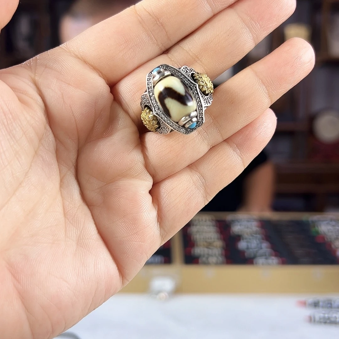 奶***宝玛瑙/玉髓合金颈饰