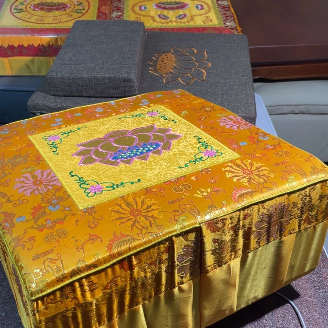 一***前绸缎60黄内方金莲椰棕加海绵