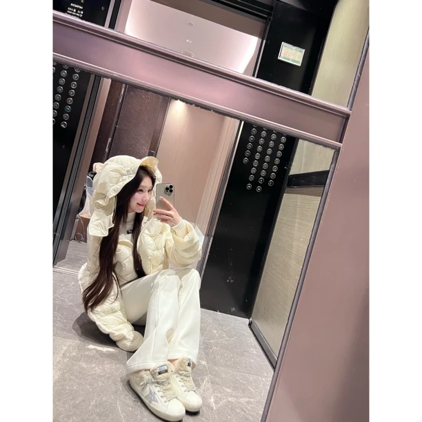 【Meng服饰】冬季新款轻柔保暖花苞连帽轻暖白鸭绒羽绒外套+针织