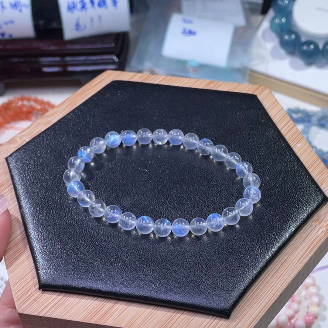 未镶嵌手链水晶透体强光蓝月6+