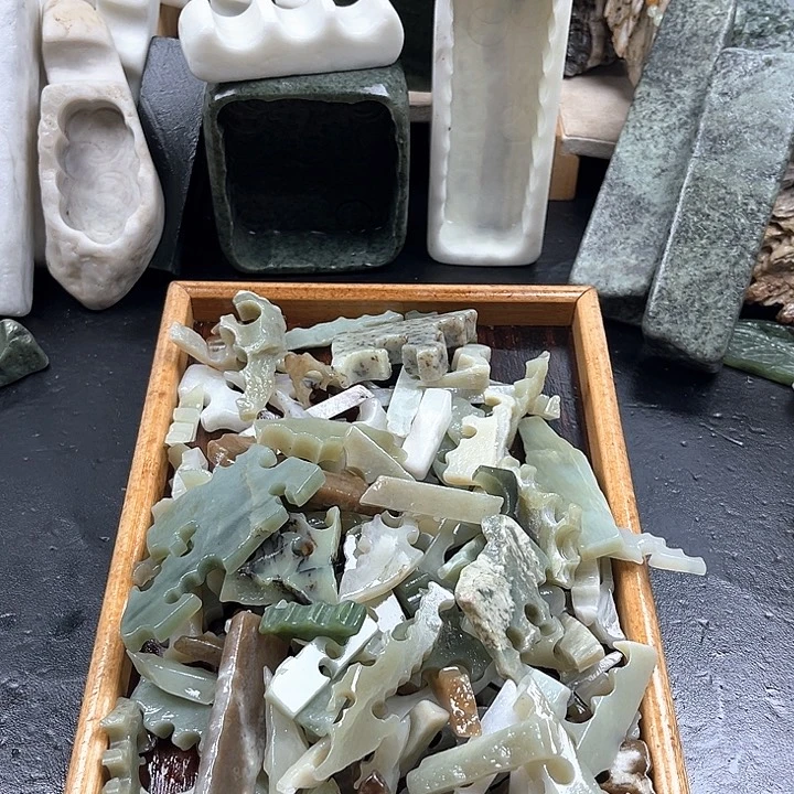 和田玉（糖玉）未镶嵌挂件?***香