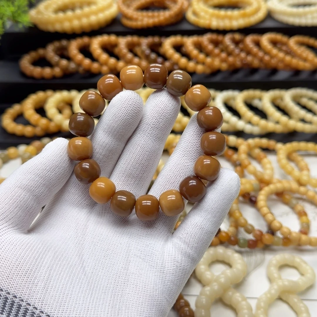 手串菩提根/象牙果13*14精工 11年