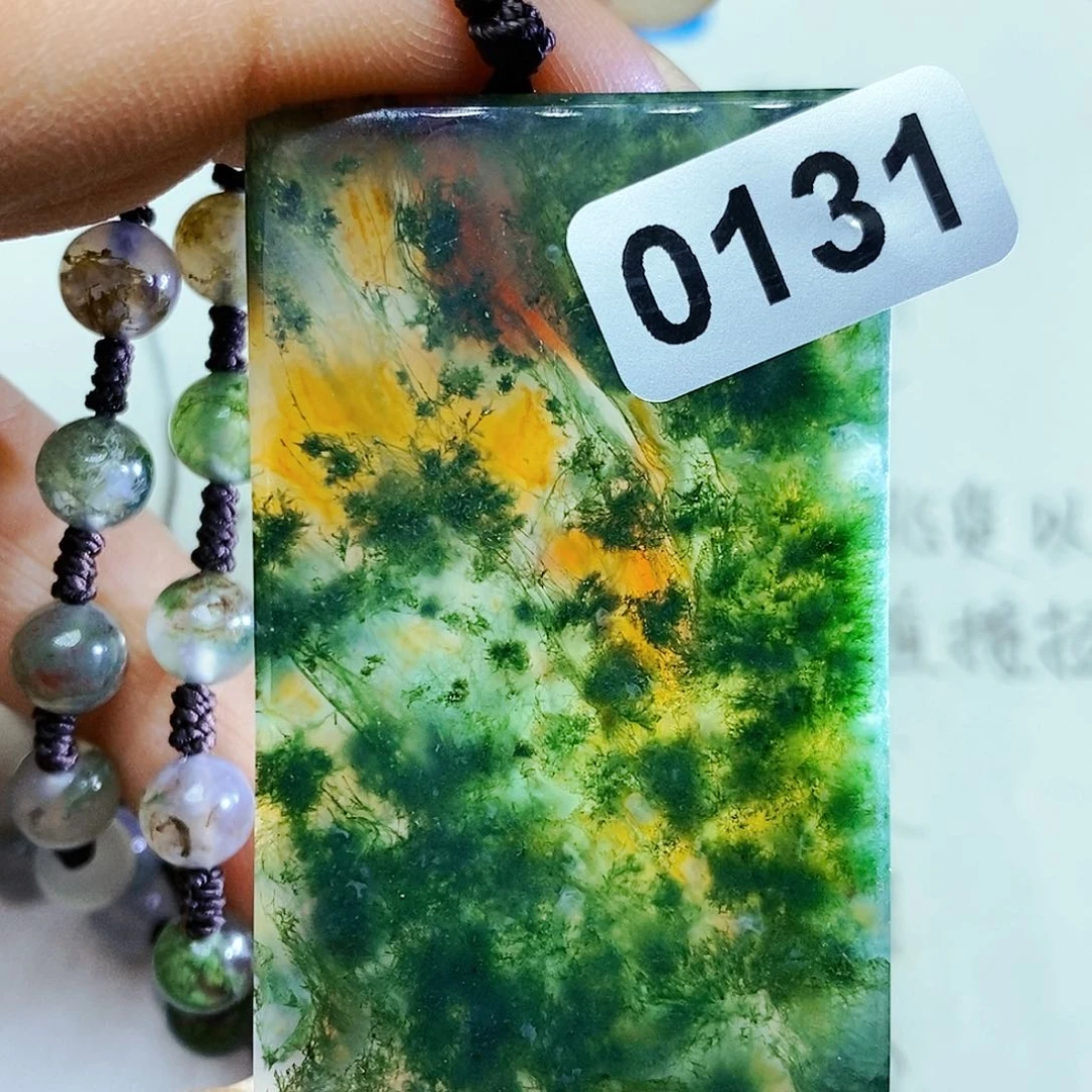 未镶嵌颈饰玛瑙/玉髓正**存