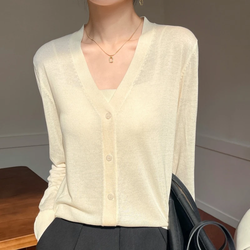 夏季新款轻薄长袖防晒气质百搭宽松针织V领长袖简约优雅天丝开衫