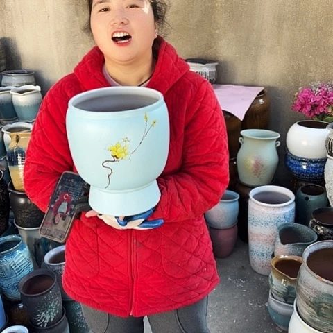 口20高25瑕疵一个。