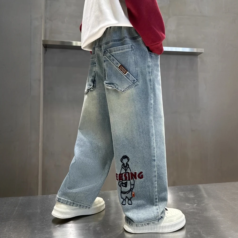 春秋新款男童小孩男孩裤子中大童童装长裤春款浅蓝色痞帅洋气潮