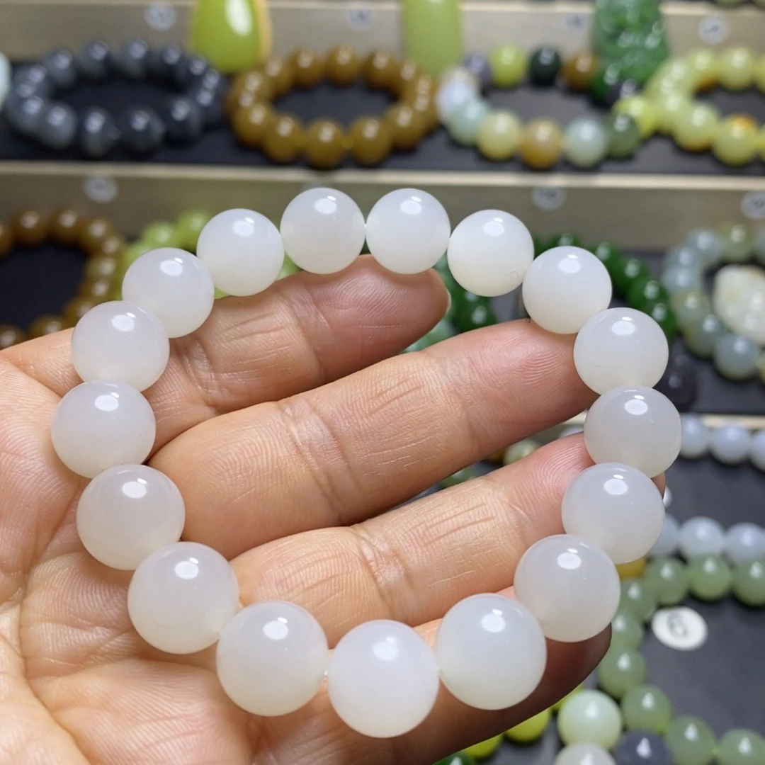 和田玉手串未镶嵌