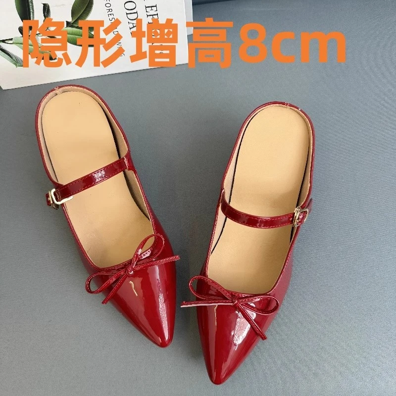 春夏洋气夏季2025年新款包头半拖鞋女外穿懒人粗跟超火尖头漆皮感