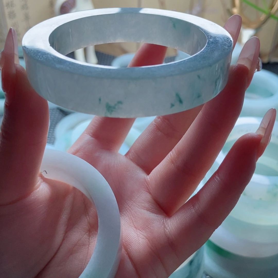 乐***乐定制翡翠未镶嵌AA