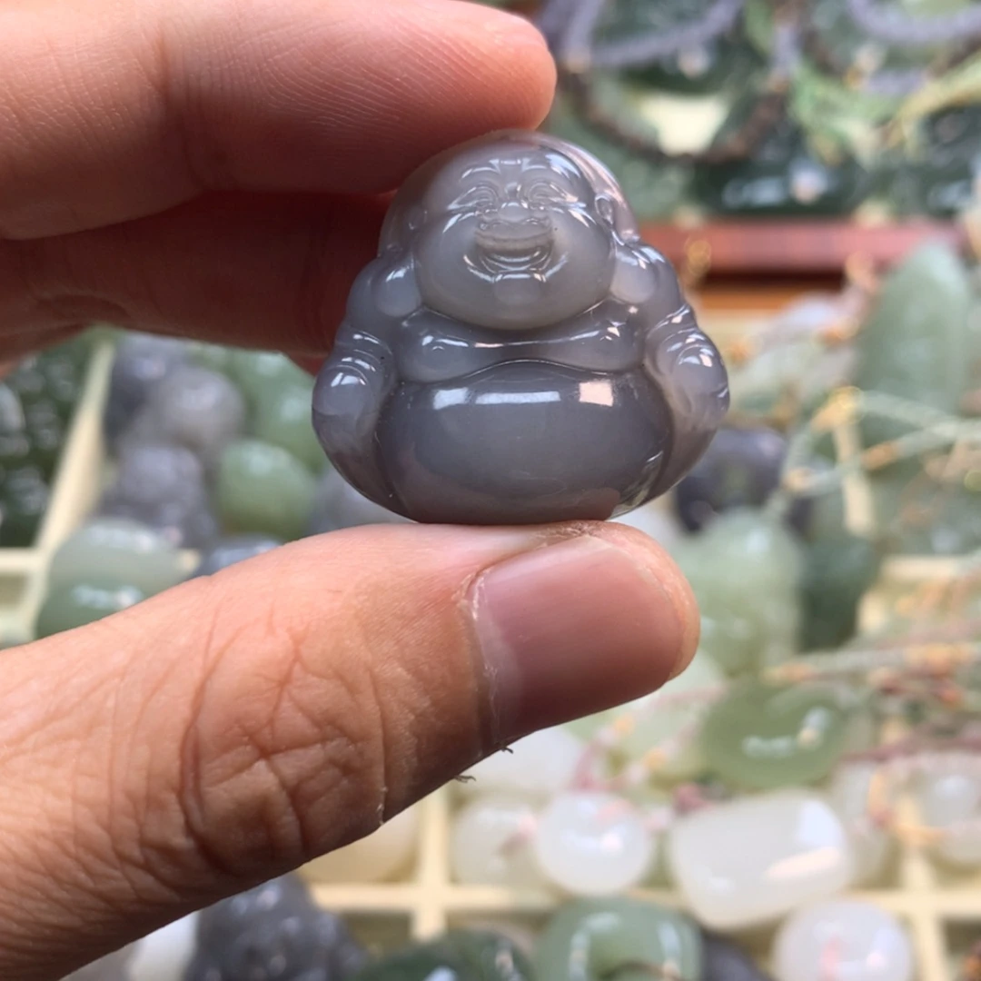 【闪购商品】颈饰未镶嵌和田玉