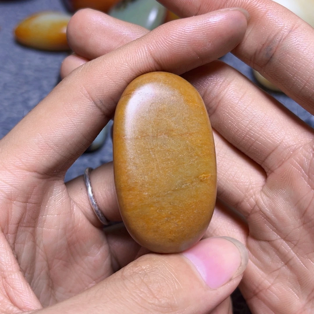 未镶嵌和田玉珠宝奇石