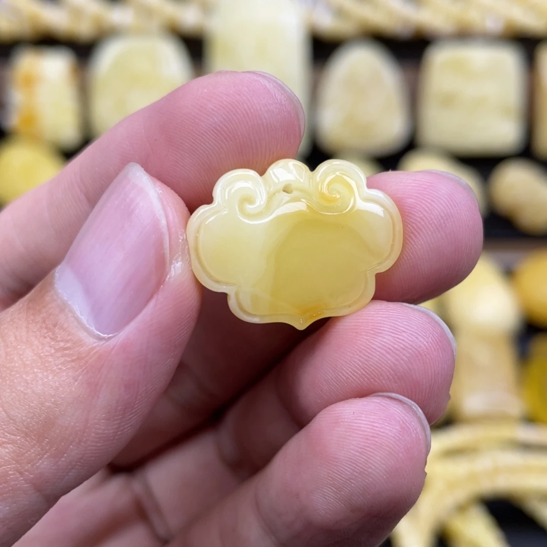 裸石琥珀未镶嵌琥珀蜜蜡