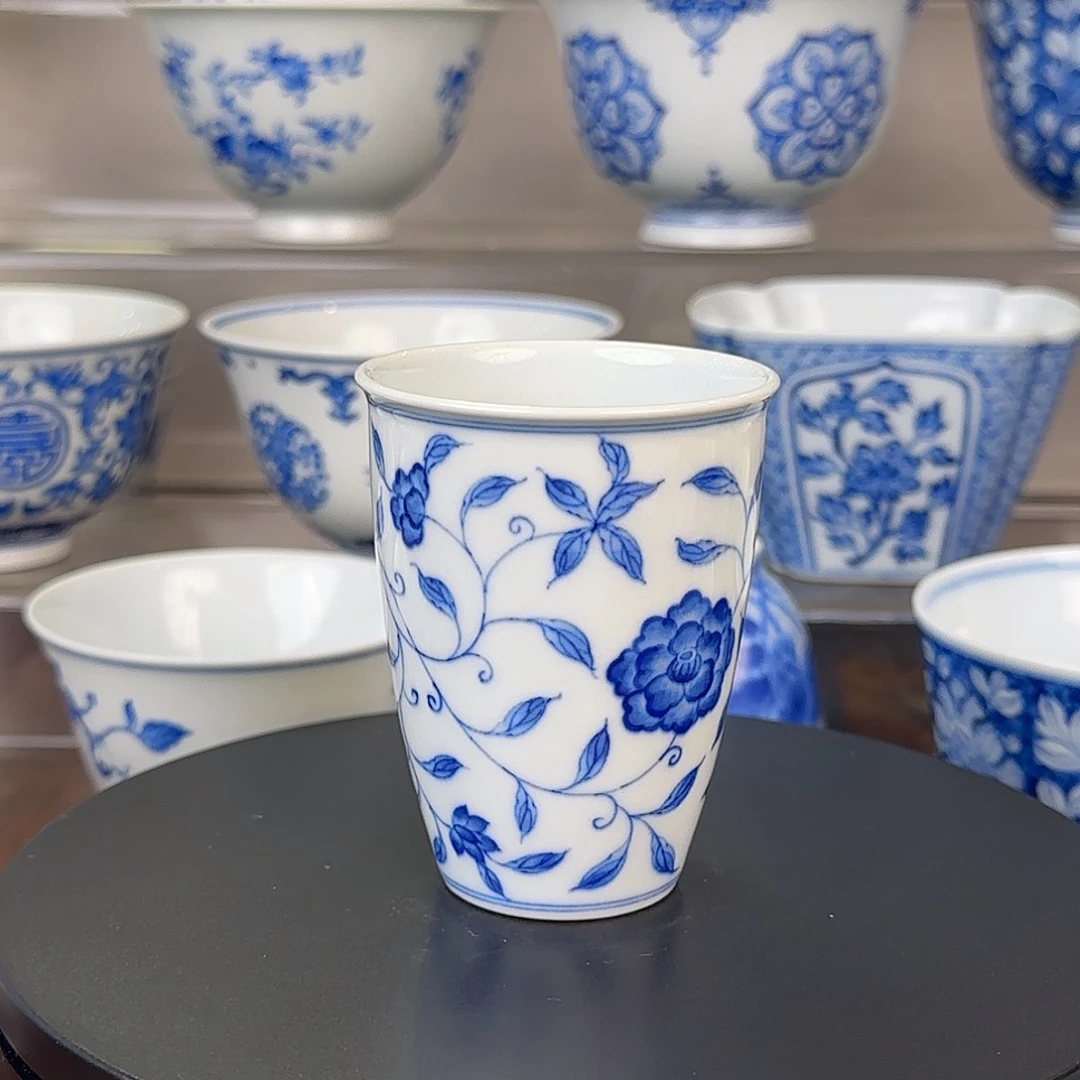 景德镇手工手绘青花杯