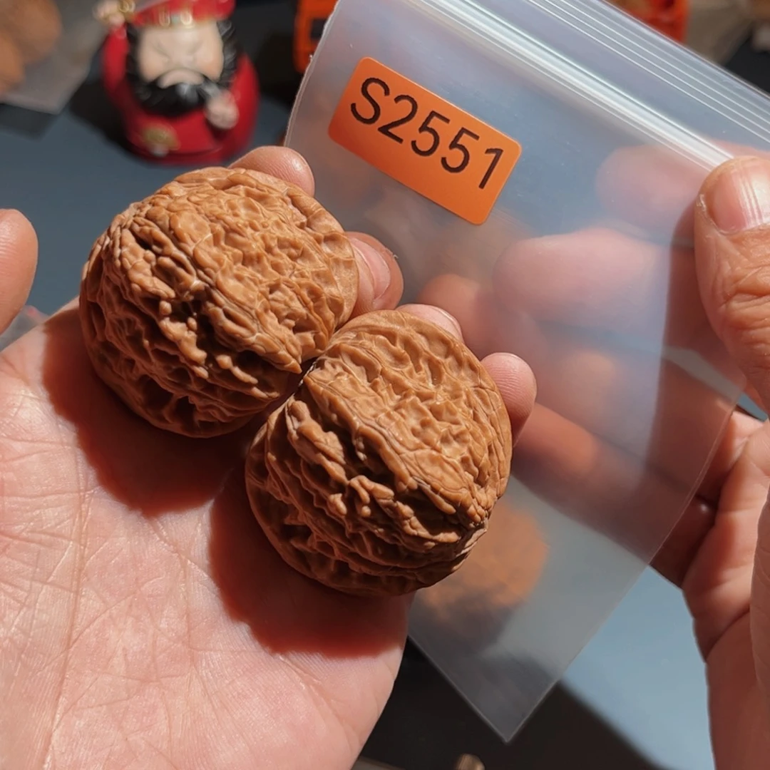 文玩核桃吊坠磨盘