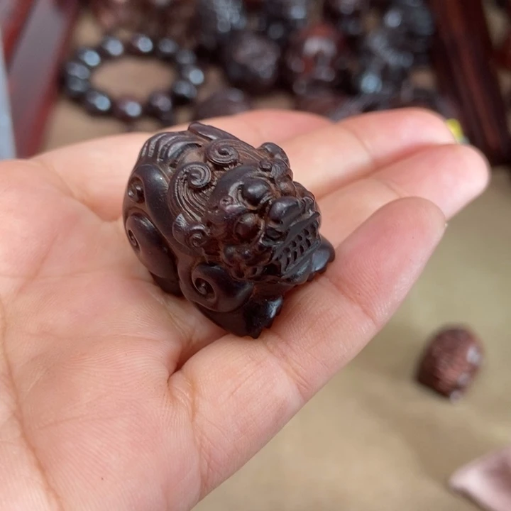 檀香紫檀（小叶紫檀）印度小叶紫檀（貔貅吊坠）