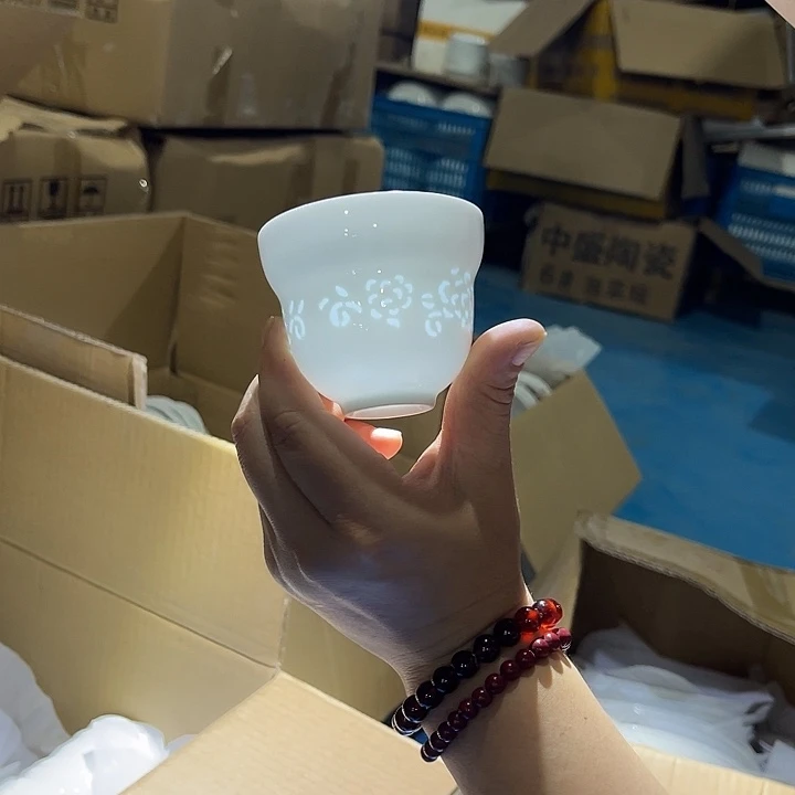 瓷片葫芦玲珑主人杯两个，包邮