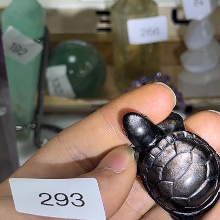 未镶嵌水晶大型摆件（非配饰）