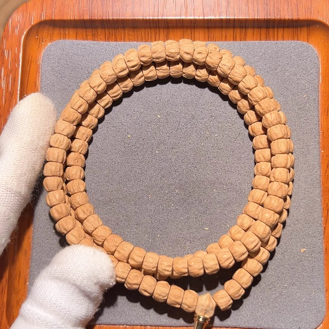 柏香籽/百香籽吊坠云****哪油皮直切多棱顺7+