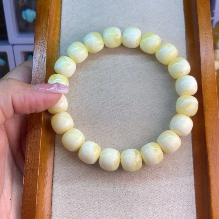 琥珀颈饰未镶嵌同料手串