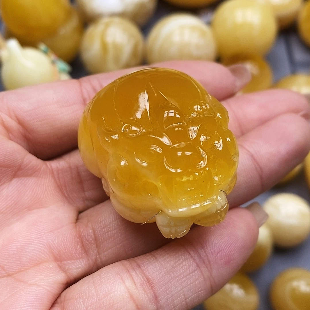 琥珀未镶嵌珠宝奇石