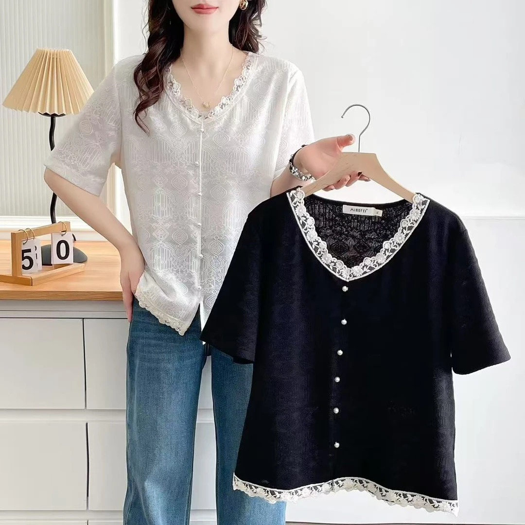 夏季法式珍珠扣拼接蕾丝T恤上衣v领胖MM遮肉显瘦短袖上衣