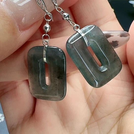 翡翠耳饰18K金镶嵌天然缅甸A货翡翠