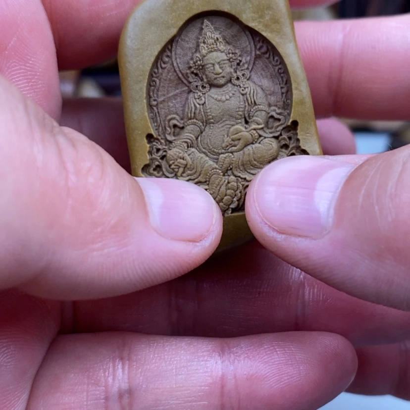 【闪购商品】原石雕刻手把件脖挂件