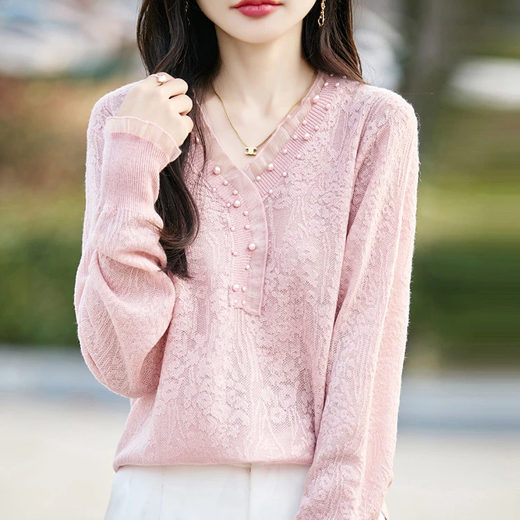 时尚V领减龄蕾丝钉珠针织羊毛打底衫女2025新款春秋内搭洋气毛衣