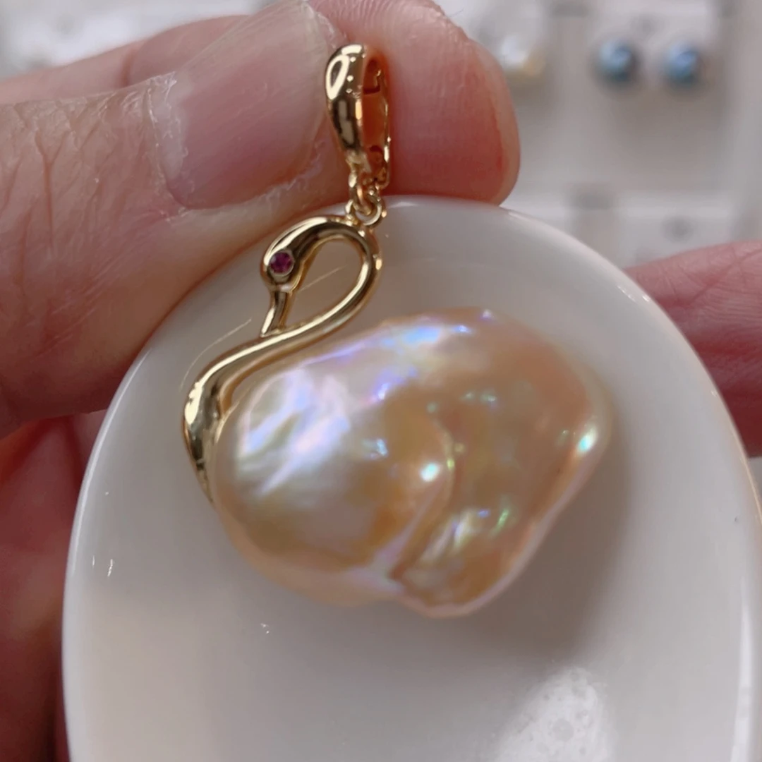 颈饰未镶嵌淡水珍珠