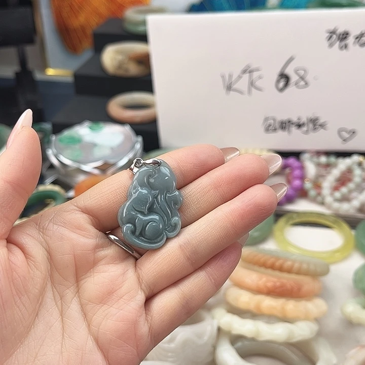 硅胶纯铜九尾狐吊坠